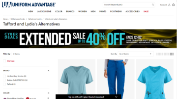 Uniform Advantage Reviews